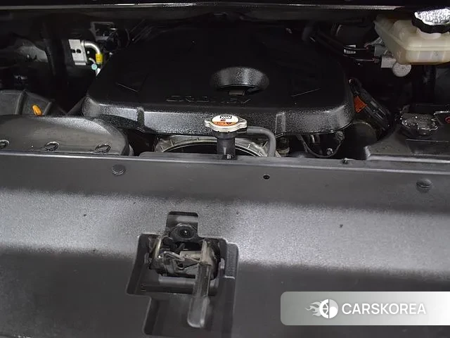 Hyundai The New Grand Starex id 3698961 из Кореи 9