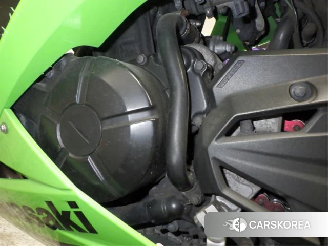 Проданный Kawasaki NINJA 250 ABS id 4205976 из Японии, фото 9