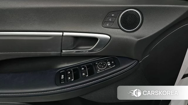 Hyundai Sonata (DN8) id 4966320 из Кореи 9