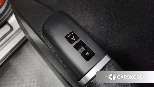 Hyundai Grandeur (GN7) id 3605954 из Кореи 9