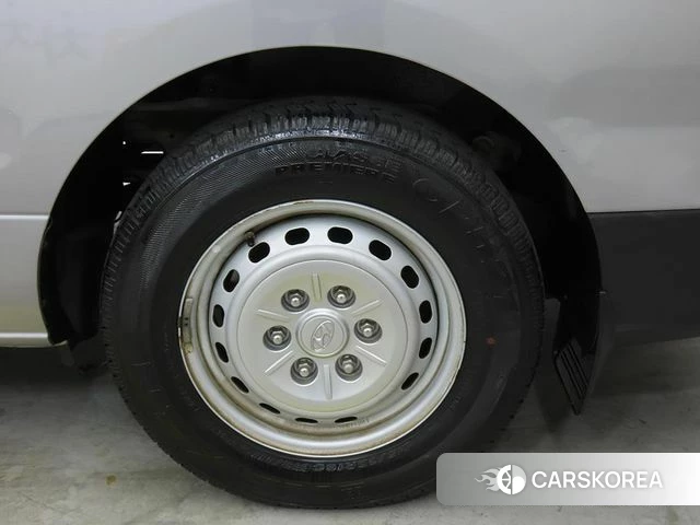 Hyundai The New Grand Starex id 4728065 из Кореи 9