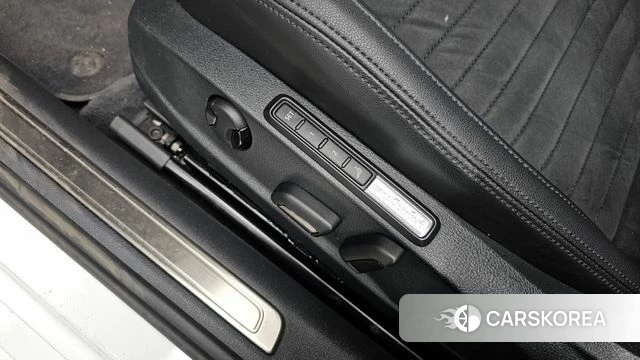 Volkswagen Passat GT (B8) id 3834888 из Кореи 9