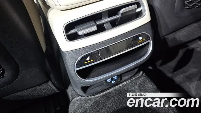 Genesis GV70 id 2920692 из Кореи 9