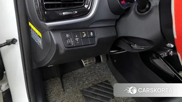 Kia Stonic id 3568796 из Кореи 9