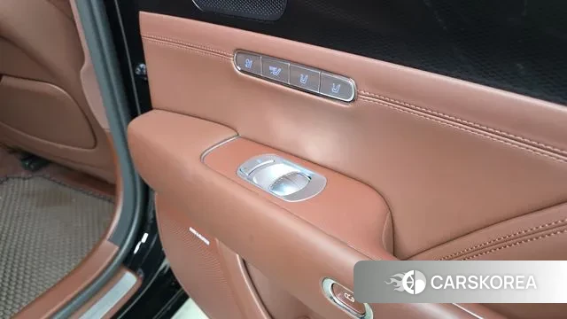 Genesis G90 (RS4) id 3706912 из Кореи 9