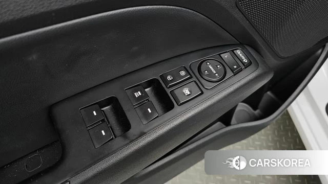 Hyundai Avante AD id 4371894 из Кореи 9