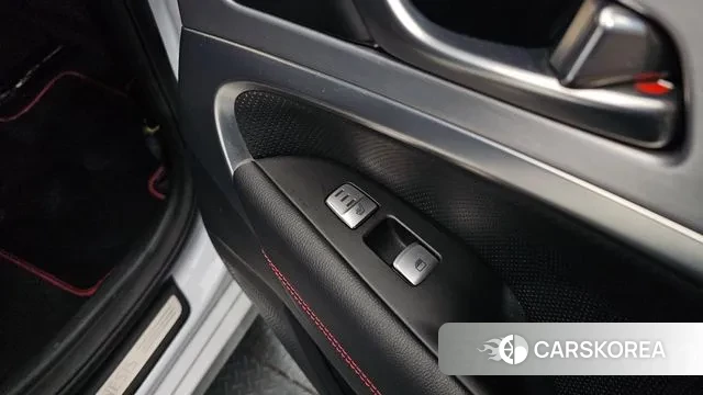 Genesis G70 id 3661814 из Кореи 9