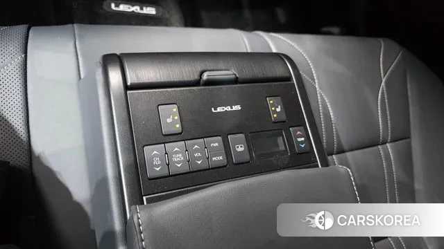 Lexus ES300h 7th generation id 3732549 из Кореи 9