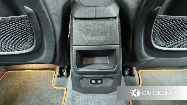 BMW 1 Series (F40) id 3012676 из Кореи 9