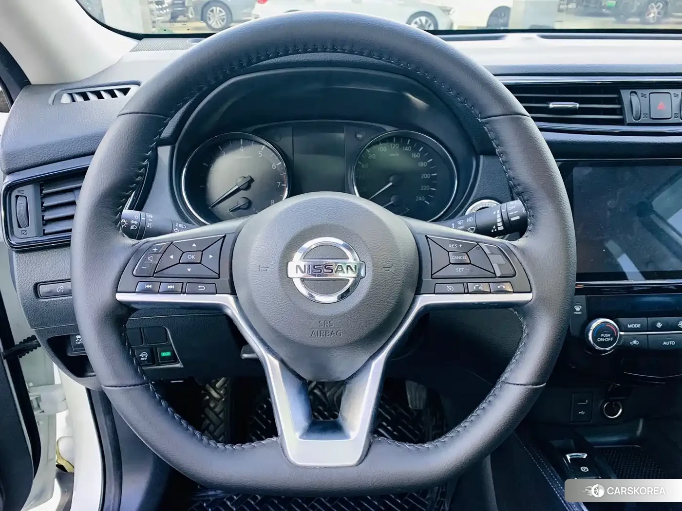 Nissan Qijun id 4515447 из Китая 9