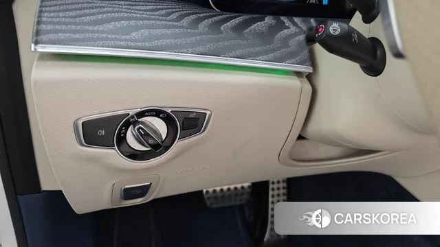 Mercedes-Benz E-Class W213 id 4792602 из Кореи 9