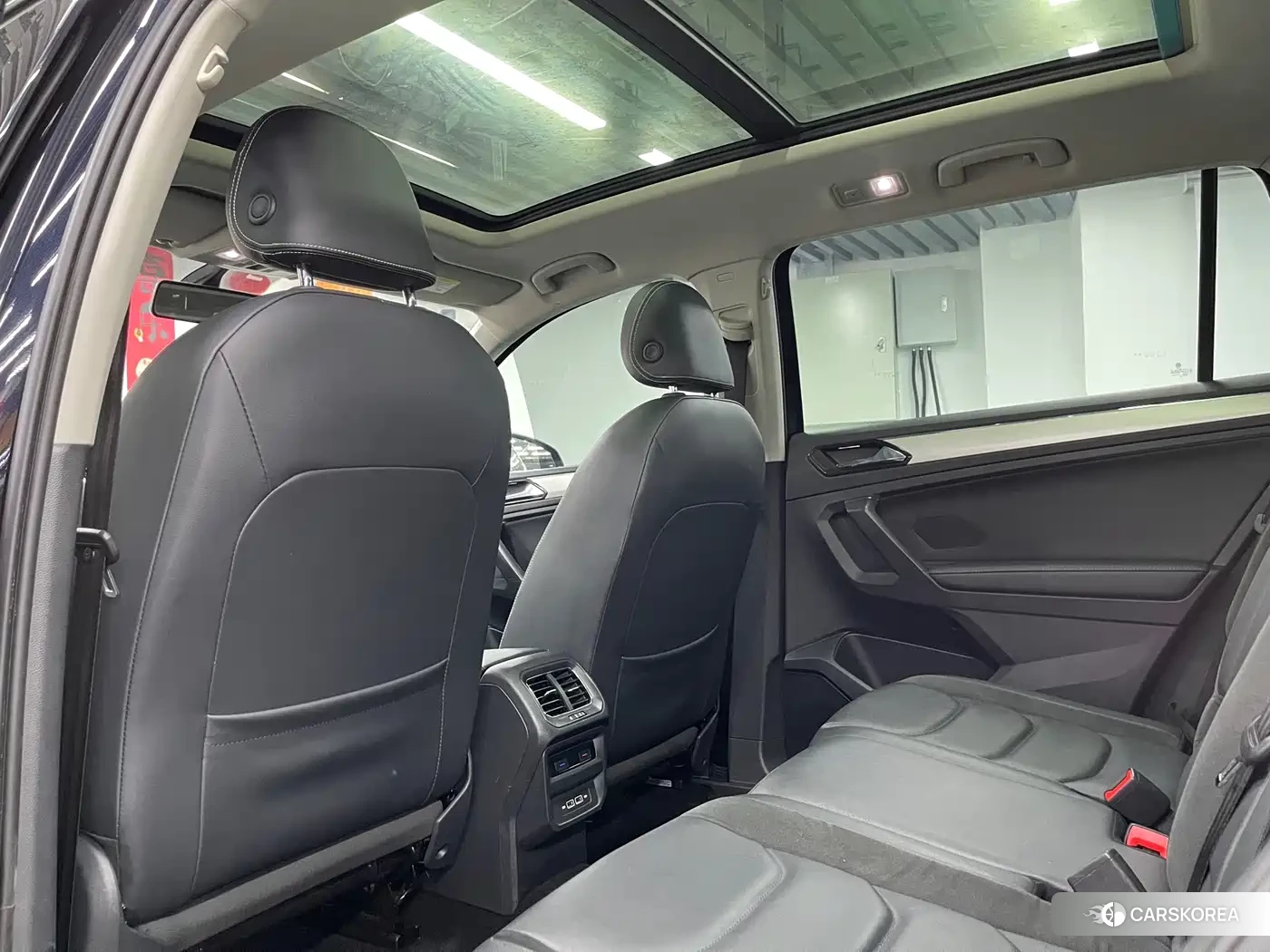 Volkswagen Tiguan L id 4607152 из Китая 9