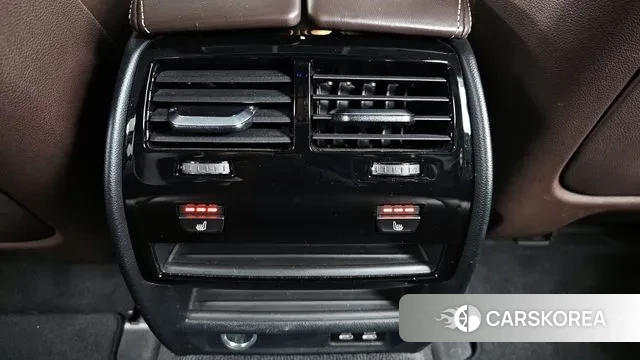 BMW 5 Series (G30) id 3318548 из Кореи 9