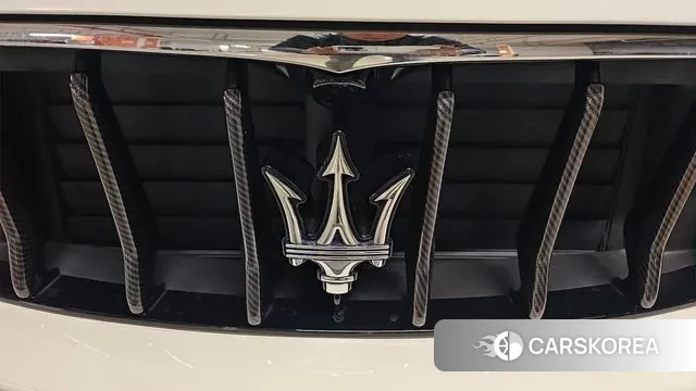 Maserati Levante id 3230768 из Кореи 9