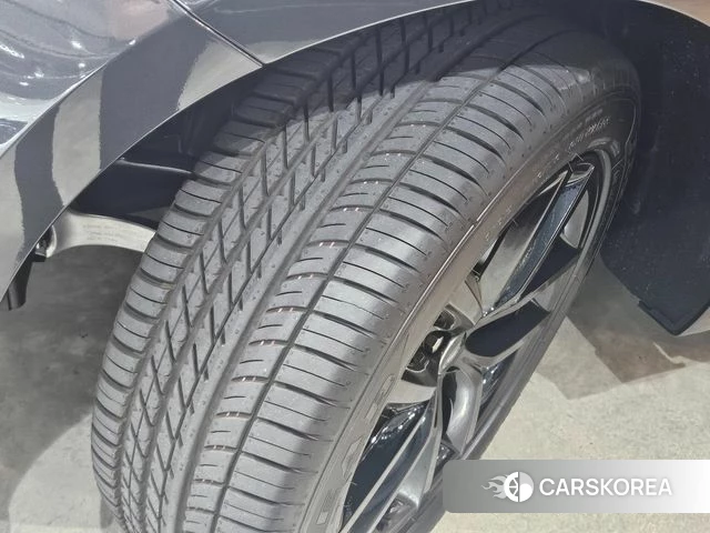Land Rover Range Rover Velar id 4505134 из Кореи 9