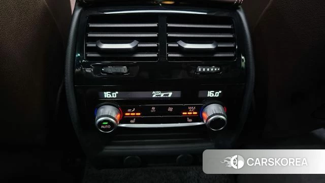 BMW 5 Series (G30) id 4020660 из Кореи 9