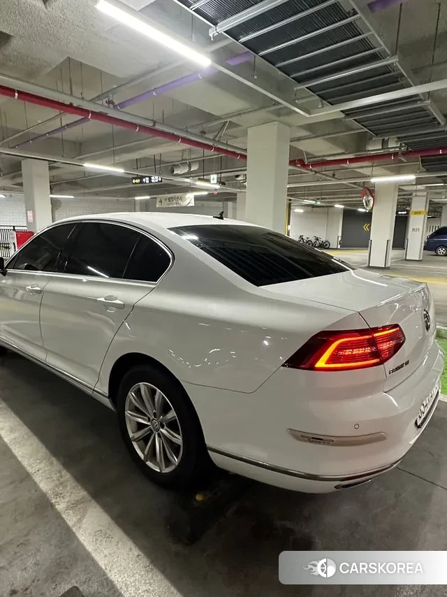 Volkswagen Passat GT (B8) id 3647288 из Кореи 9