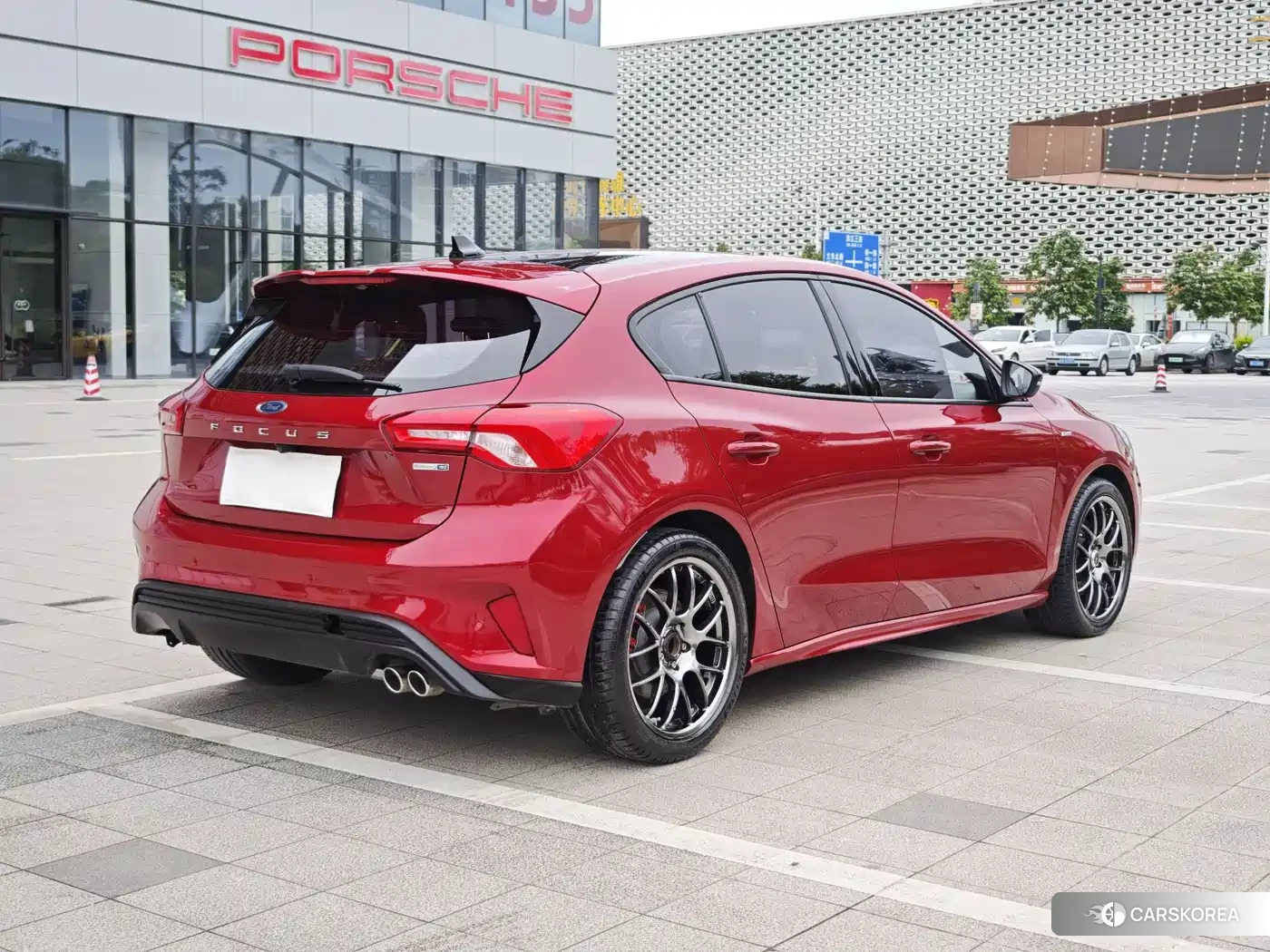 Ford Fox id 4548318 из Китая 9