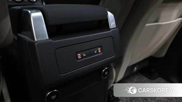 Land Rover Discovery 5 id 3955578 из Кореи 9