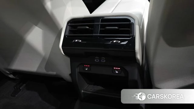 BMW 5 Series (G60) id 4833989 из Кореи 9