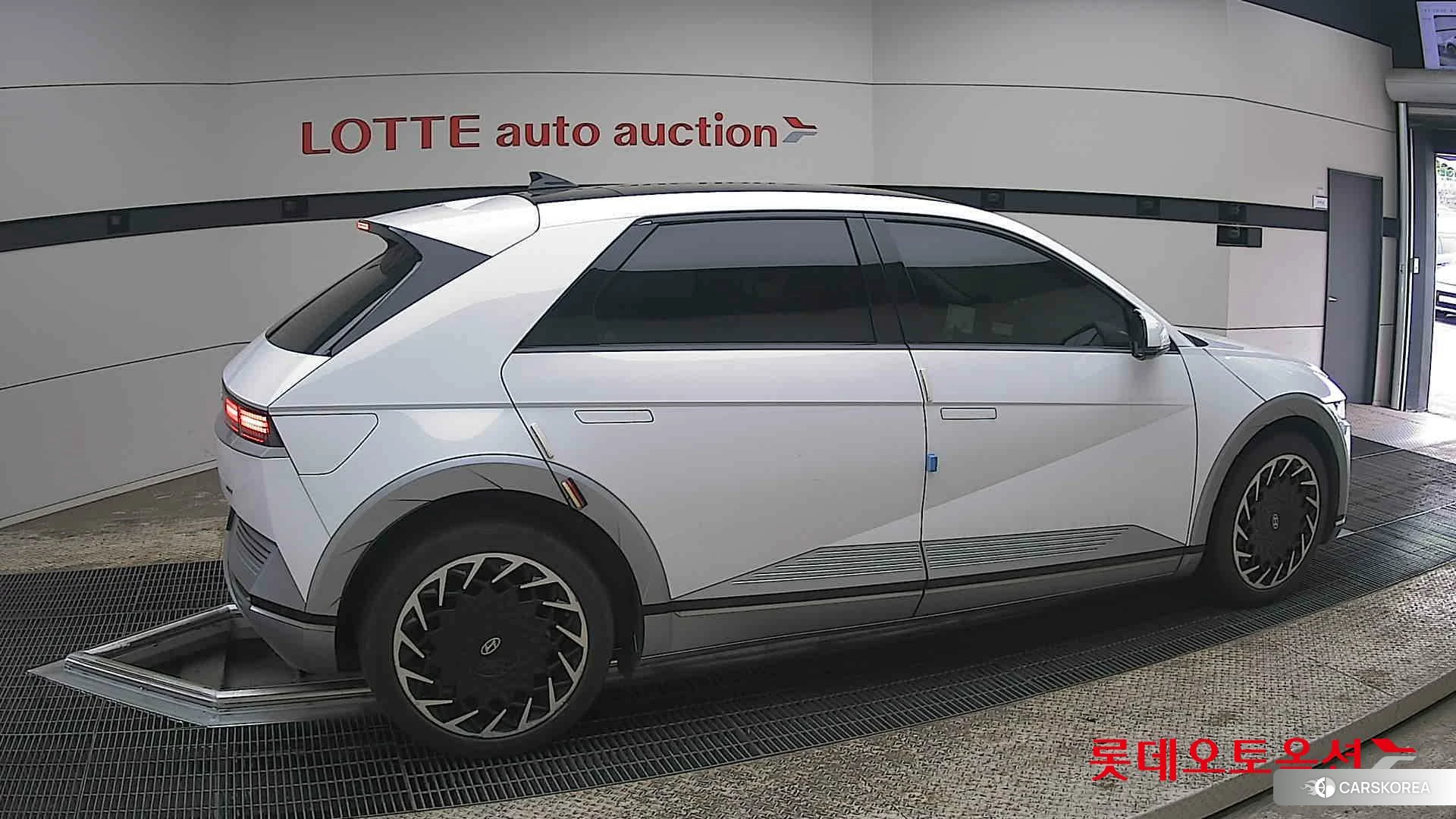 Hyundai IONIQ 5 id 3875833 из Кореи 9