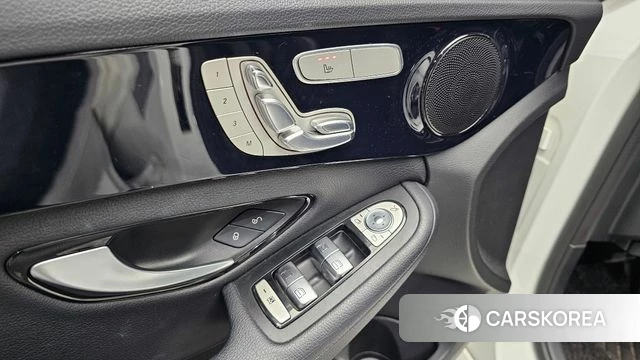 Mercedes-Benz C-Class W205 id 4708921 из Кореи 9