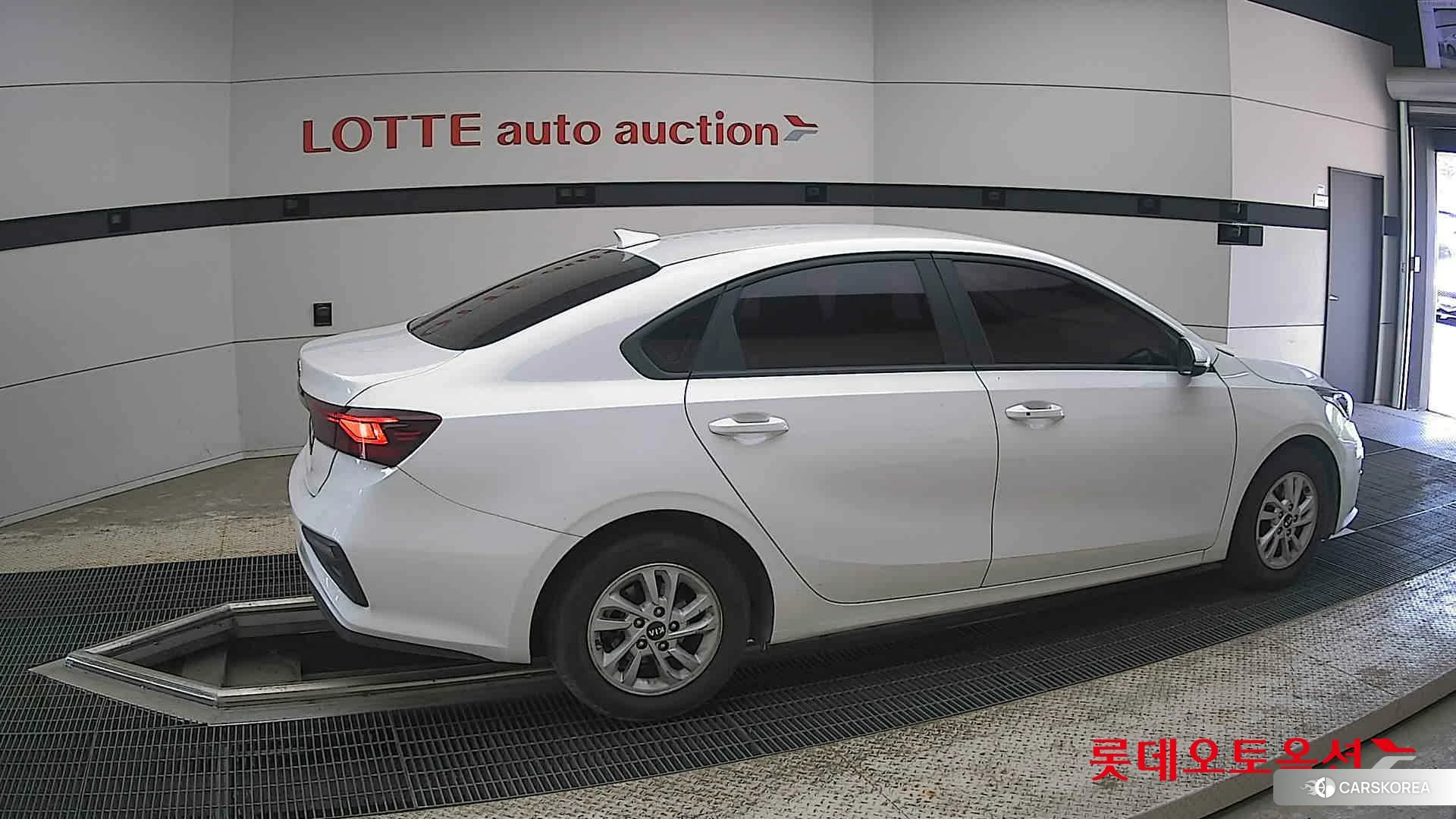 Kia K3 id 4289517 из Кореи 9