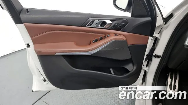 BMW X5 (G05) id 2674861 из Кореи 9