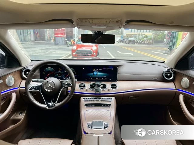 Mercedes-Benz E-class id 4222395 из Китая 9