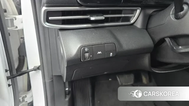 Hyundai Avante (CN7) id 3453983 из Кореи 9