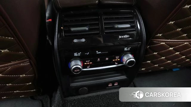 BMW 5 Series (G30) id 4692667 из Кореи 9