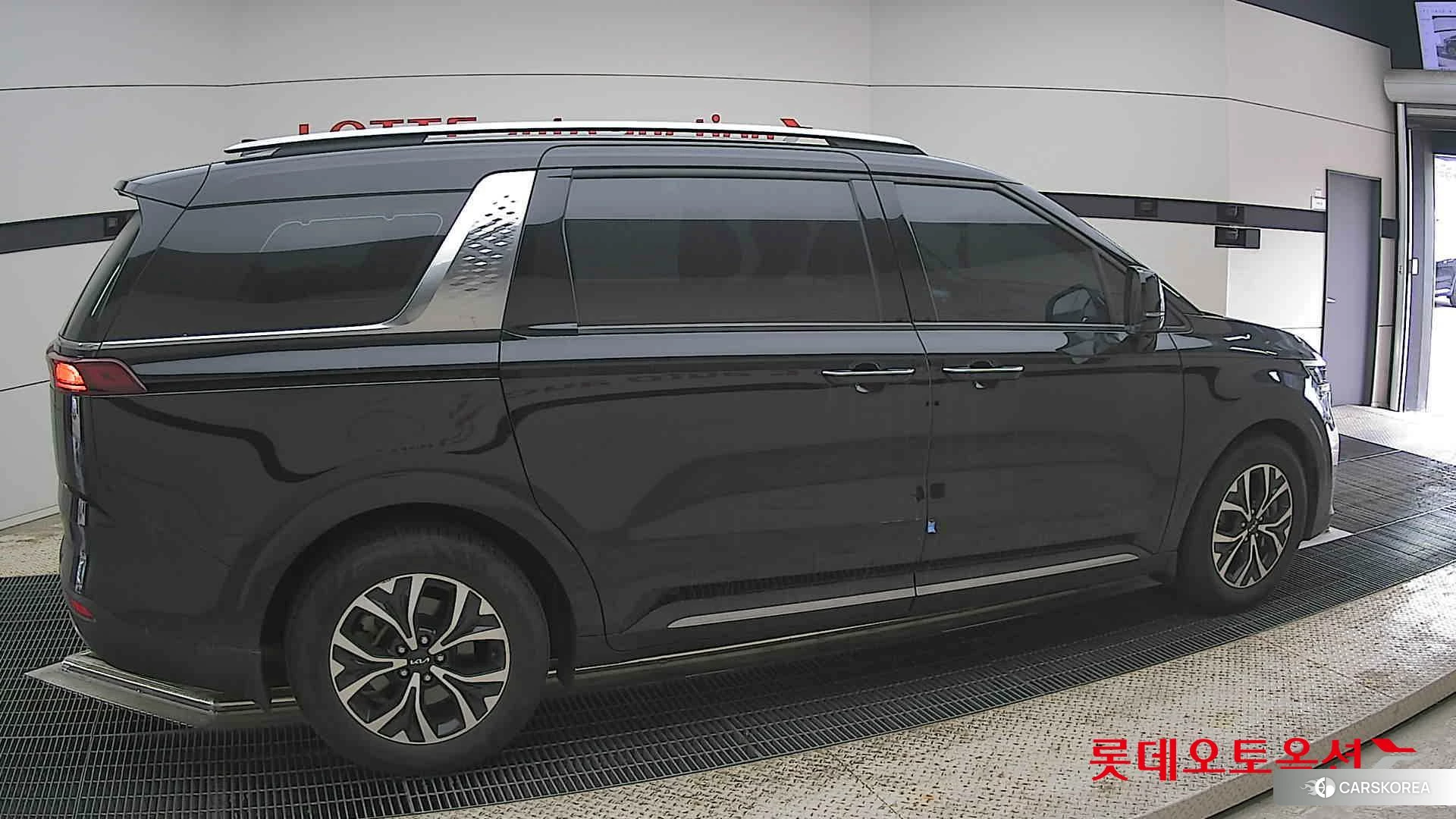 Kia Carnival id 4347406 из Кореи 9