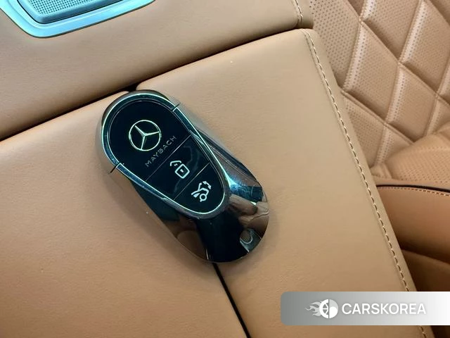 Mercedes-Benz Maybach S-class id 4238766 из Китая 9