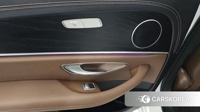 Mercedes-Benz E-Class W213 id 3437316 из Кореи 9