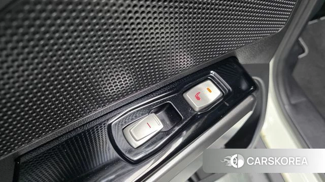 Ssangyong Tivoli Air id 3894220 из Кореи 9