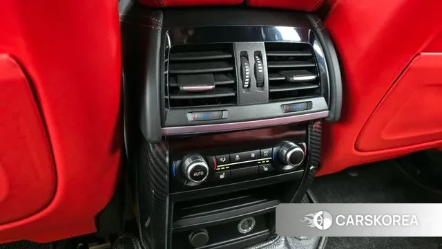 BMW X6M (G06) id 3626726 из Кореи 9