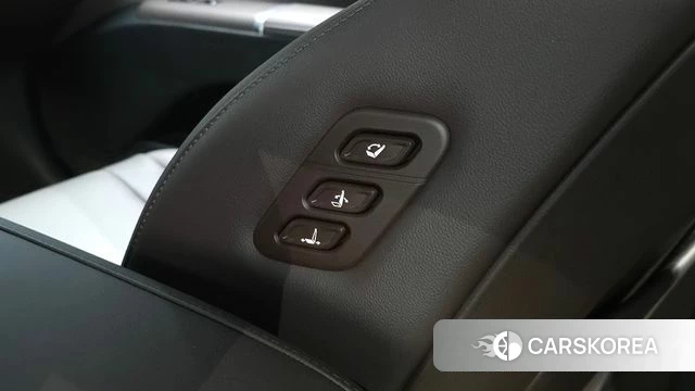 Hyundai Grandeur (GN7) id 3870421 из Кореи 9