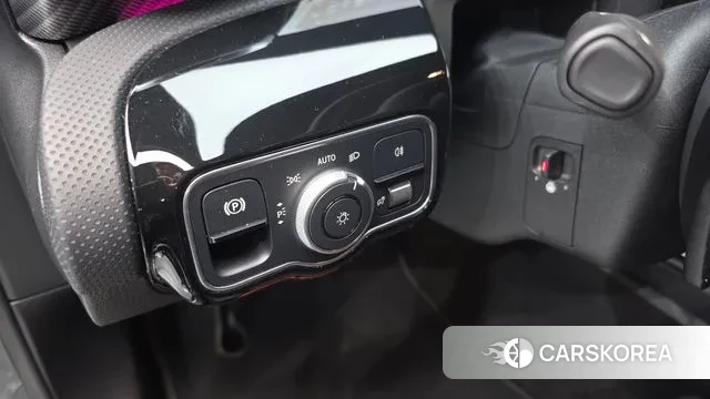 Mercedes-Benz A-Class W177 id 3731492 из Кореи 9