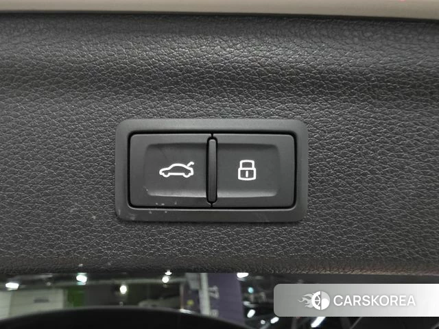 Audi Q3 (F3) id 4631053 из Кореи 9