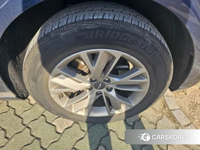 Genesis GV70 id 3503715 из Кореи 9