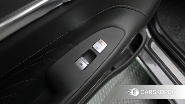Hyundai The New Grandeur IG id 4693549 из Кореи 9