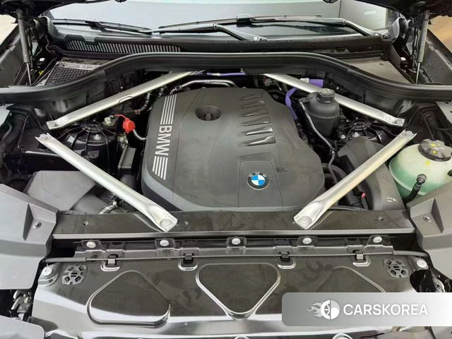 BMW X5 id 4256802 из Китая 9