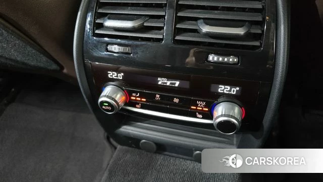 BMW 5 Series (G30) id 3917199 из Кореи 9