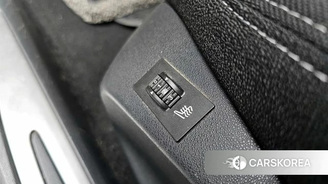 Citroen / DS DS3 Cabrio id 3925123 из Кореи 9