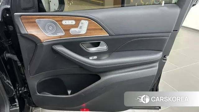 Mercedes-Benz GLS - Class X167 id 3616452 из Кореи 9