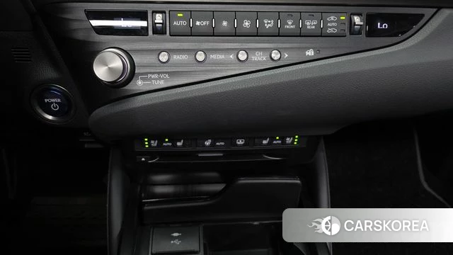 Lexus ES300h 7th generation id 4666774 из Кореи 9