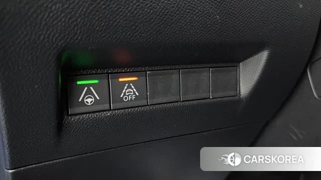 Peugeot e-208 second Generation id 2984454 из Кореи 9