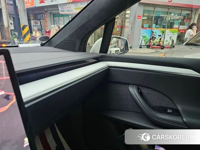 Tesla Model X id 4613148 из Кореи 9