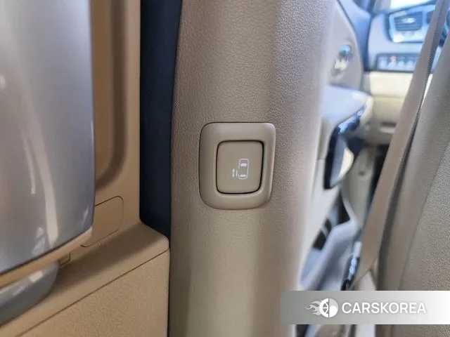 Kia The New Carnival id 3085372 из Кореи 9