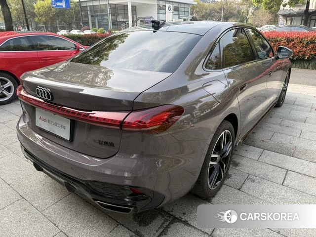Audi A5L id 4260178 из Китая 9